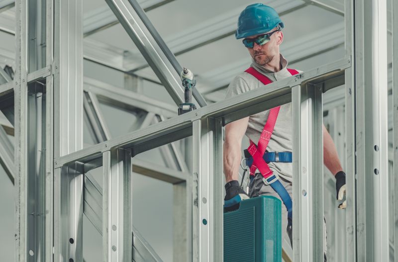Local Construction Framing pros at work